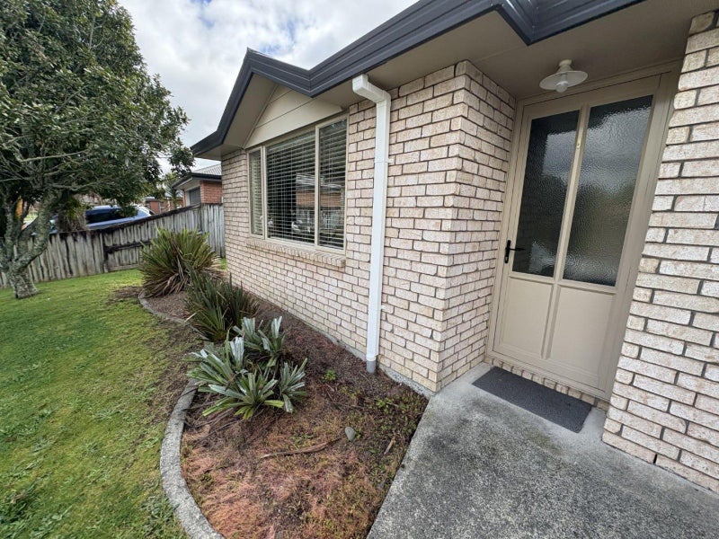 29 Mickelson Avenue, Rototuna, Hamilton - Carousel 15