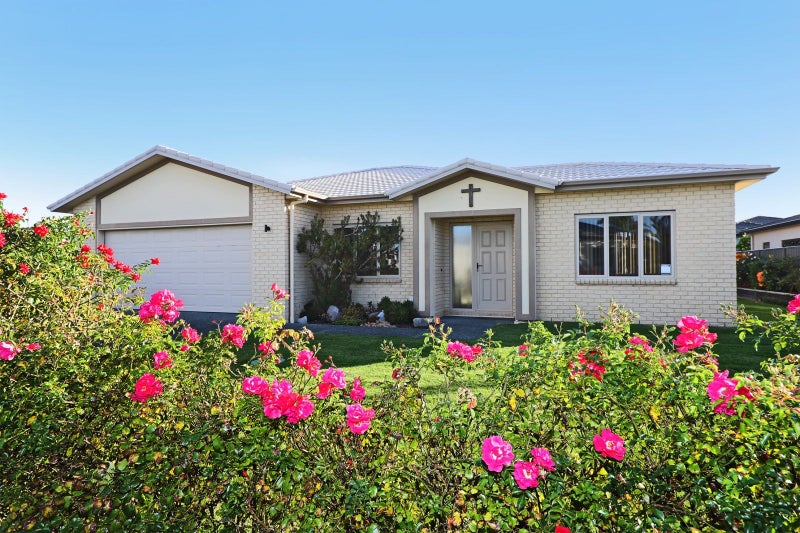 7 Hunter Drive, Awatoto, Napier - Carousel 2