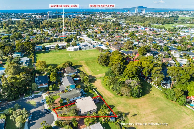 28 Northgrove Avenue, Hillcrest, Auckland - Carousel 2