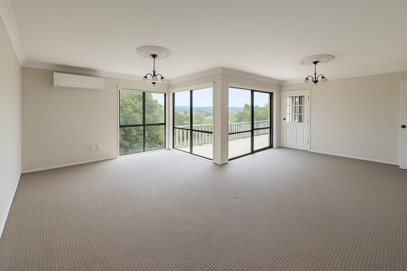 10 Marina Heights, Half Moon Bay, Auckland - Carousel 1