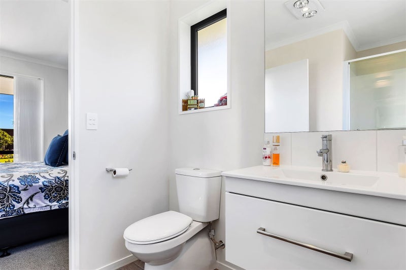 9 Denton Street, Amberley, Amberley - Carousel 15