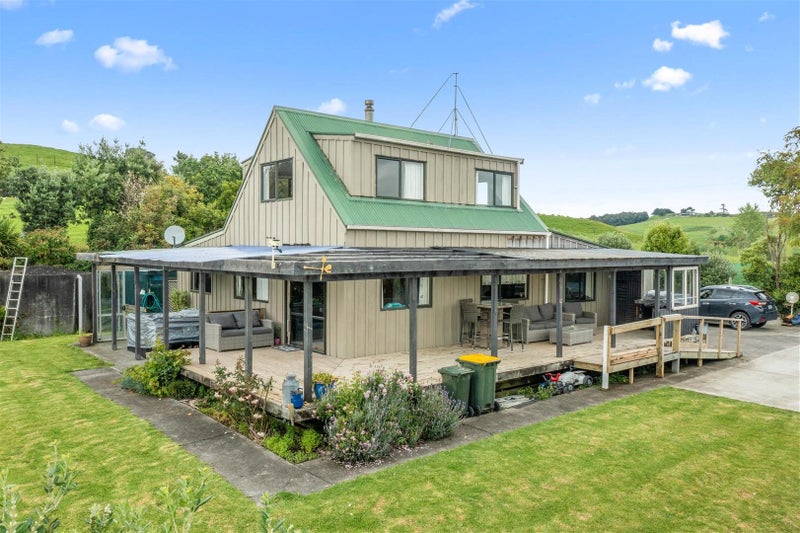 34 Naumai Road, Warkworth - Carousel 1