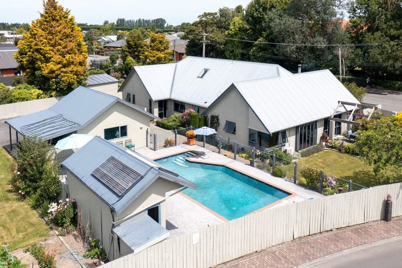 19 Carters Terrace, Tinwald, Ashburton - Carousel 1