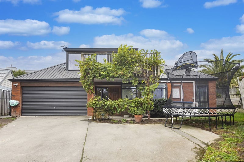 80A Ravensdale Rise, Westmorland, Christchurch - Carousel 1
