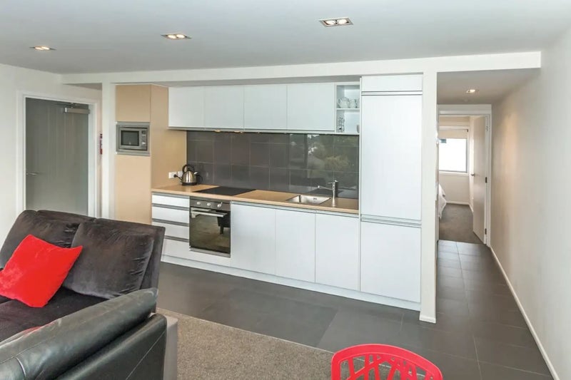 1/20 Seymour Street, Hornby, Christchurch - Carousel 2