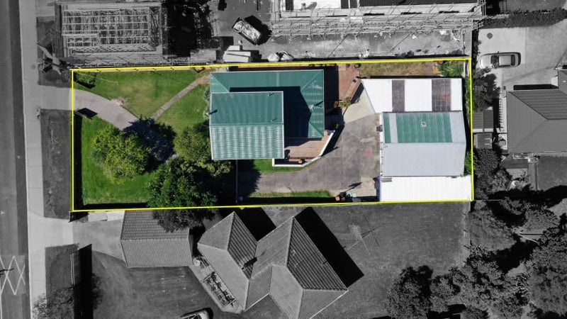 49 Neil Avenue, Te Atatu Peninsula, Auckland - Carousel 2