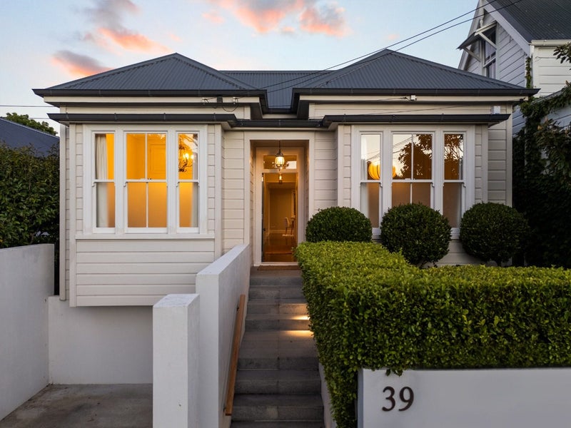 39 Curran Street, Herne Bay, Auckland - Carousel 1