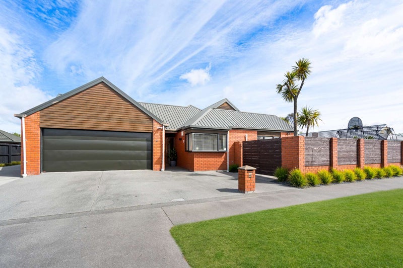 36 Broadhaven Avenue, Parklands, Christchurch - Carousel 1