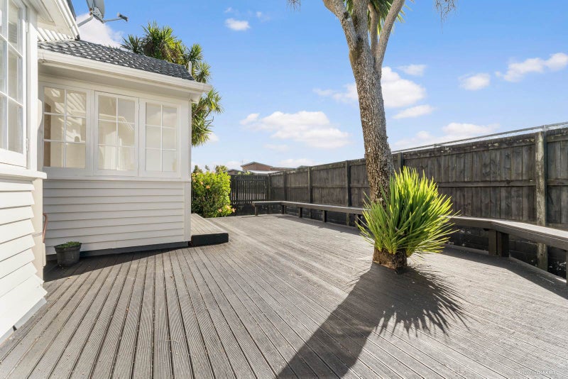 1/18 Edwards Avenue, Henderson, Auckland - Carousel 2