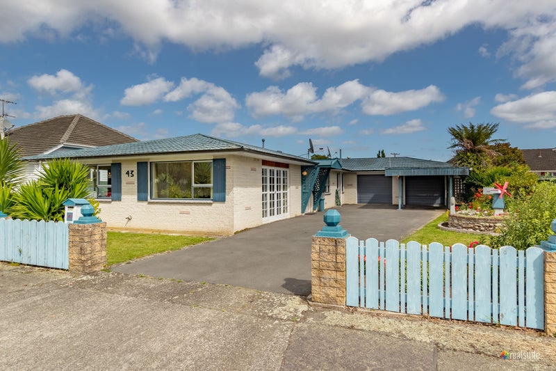 43 Henry Street, Ebdentown, Upper Hutt - Carousel 2