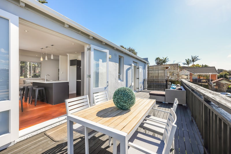 1/58 Target Road, Totara Vale, Auckland - Carousel 1