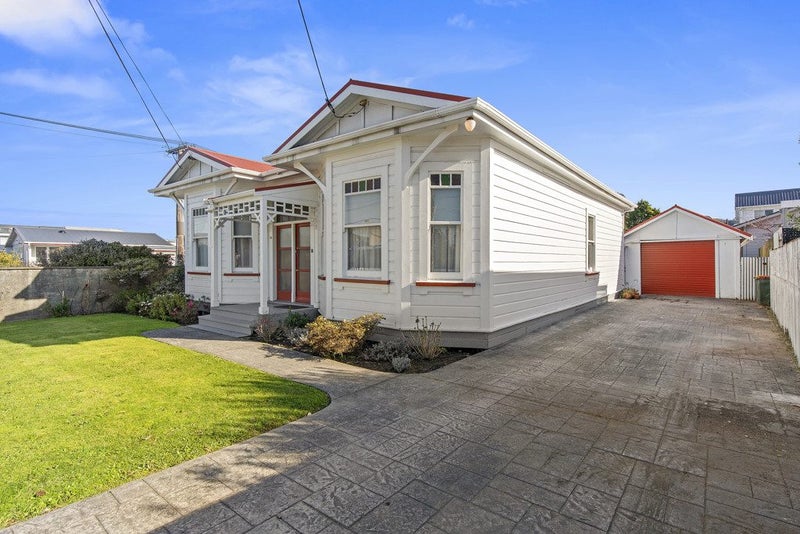 111 Cuba Street, Petone, Lower Hutt - Carousel 1