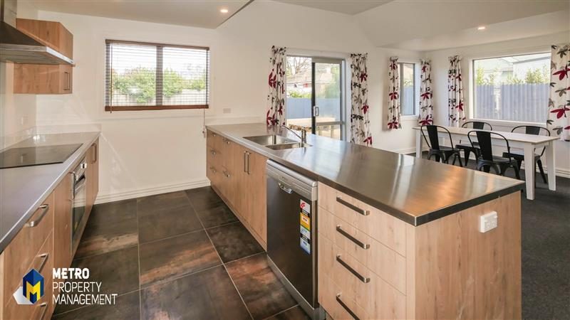 8 Chambers Street, North East Valley, Dunedin - Carousel 2