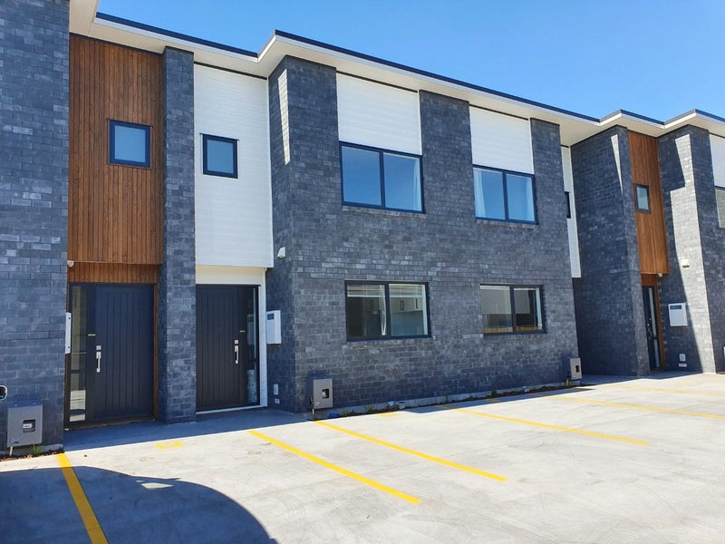 13/88 Carrington Avenue, Silverdale, Hamilton - Carousel 2