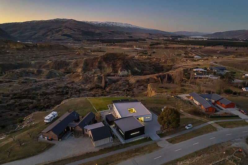 102 Hall Road, Bannockburn, Cromwell - Carousel 29