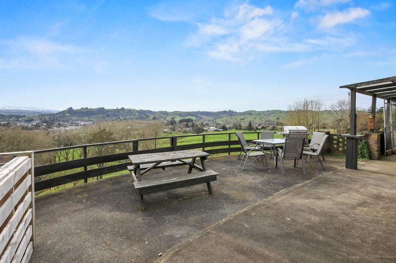 6 State Highway 3, Te Kūiti - Carousel 1