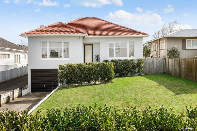 14 Clinker Street, Three Kings, Auckland - Carousel 2