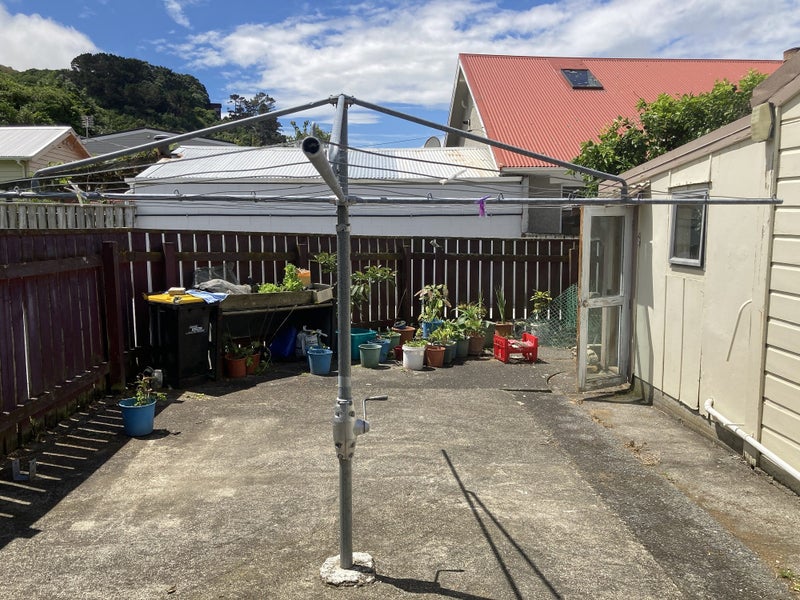 96 Derwent Street, Island Bay, Wellington - Carousel 2