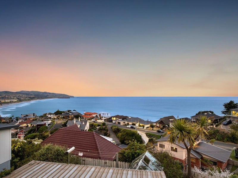 62 Cliffs Road, Saint Clair, Dunedin - Carousel 1