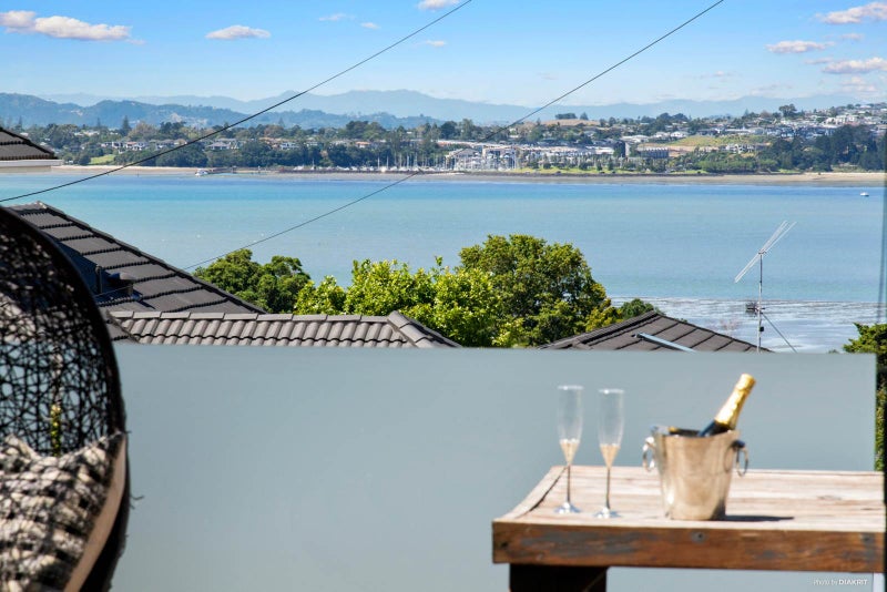 27 Churchill Road, Cockle Bay, Auckland - Carousel 1