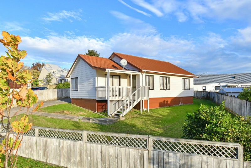 3 Kepler Place, Clover Park, Auckland - Carousel 1