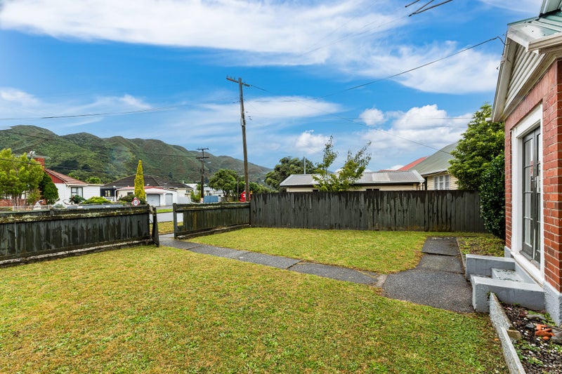 113 Bell Road, Waiwhetu,  Lower Hutt - Carousel 15