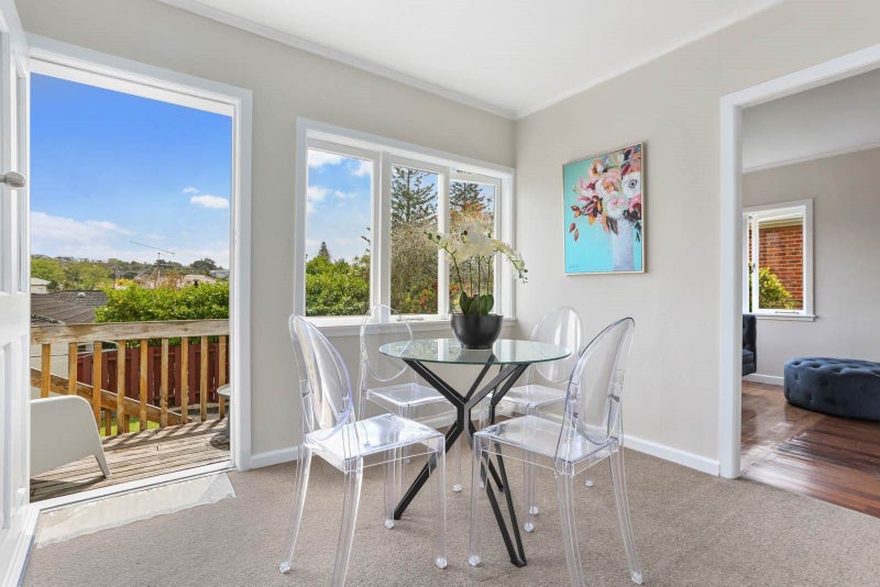 1/4 Napoleon Avenue, Milford, Auckland - Carousel 2