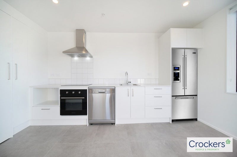 301/5 Rauemi Way, Te Atatū South, Auckland - Carousel 2
