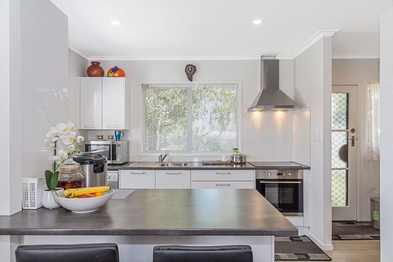 1/6 Sunnybrae Road, Hillcrest, Auckland - Carousel 2