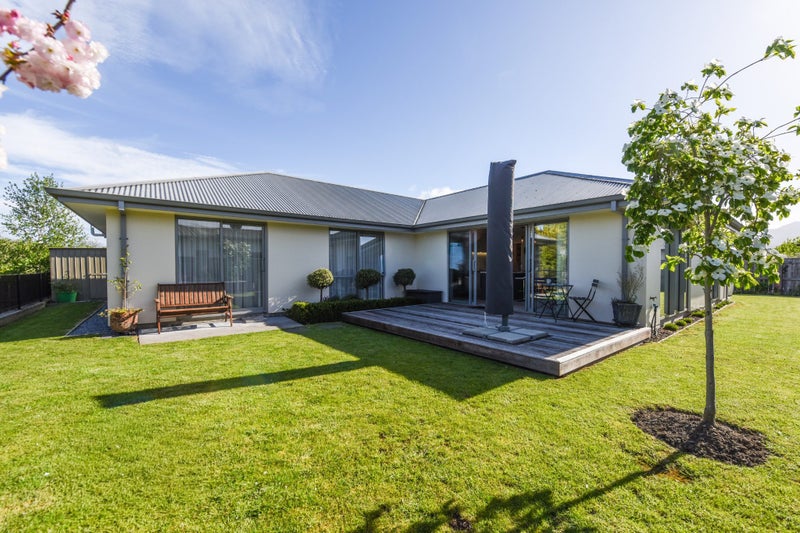 3 Puketutu Grove, Motueka, Motueka - Carousel 2