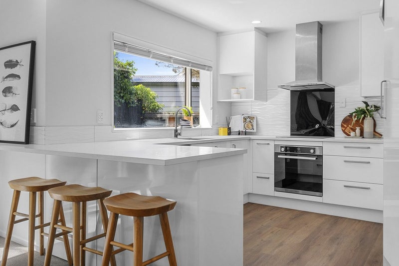 6 Mathias Street, St Albans, Christchurch - Carousel 2