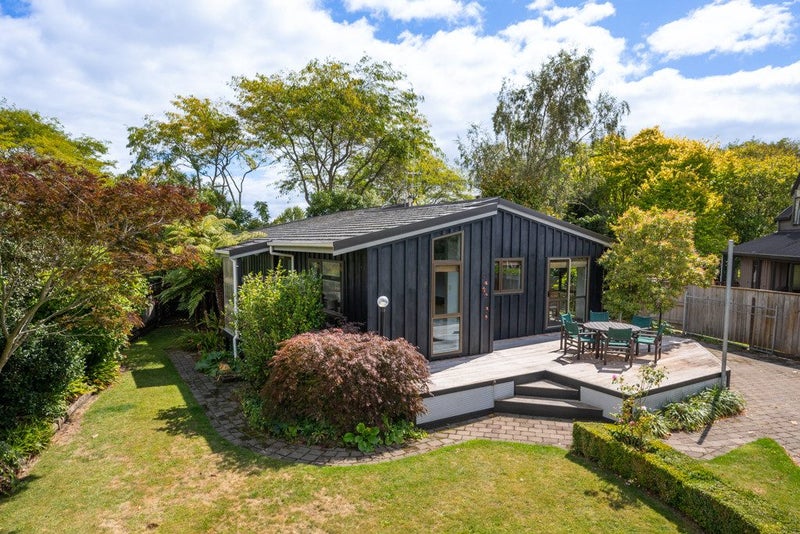 3 Earl Place, Hokowhitu, Palmerston North - Carousel 1