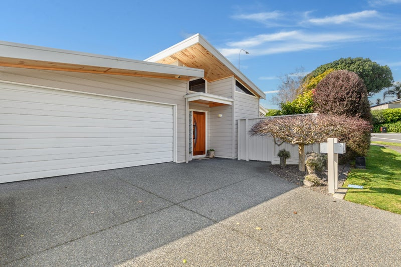 1 Ririnui Place, Maungatapu, Tauranga - Carousel 1