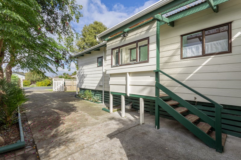 1/5 Parakai Avenue, Parakai, Helensville - Carousel 2