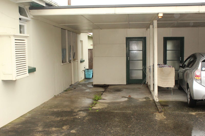 2/301 Sandringham Road, Sandringham, Auckland - Carousel 2