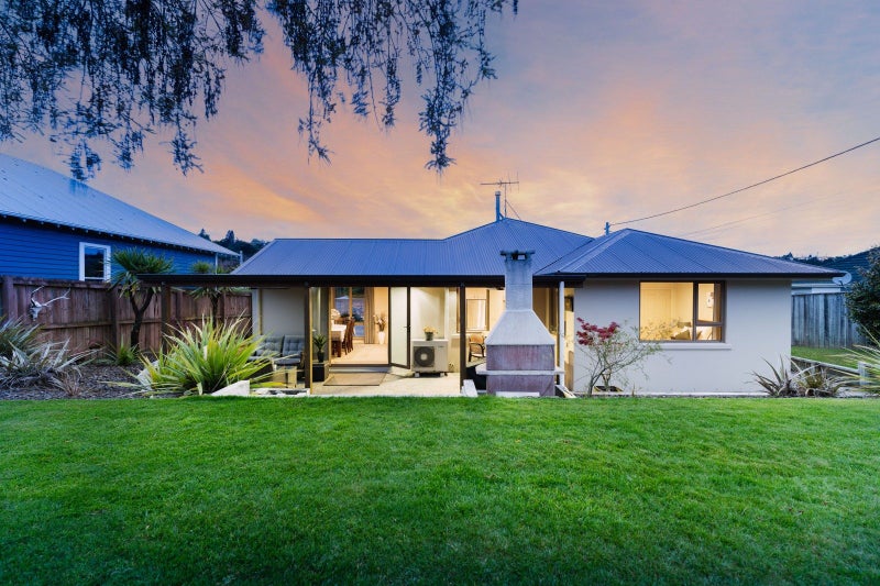 10 Marshall Street, Bradford, Dunedin - Carousel 2