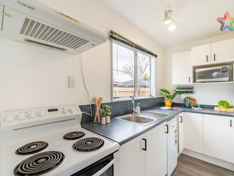 7/19 Tama Street, ALICETOWN, LOWER HUTT - Carousel 2