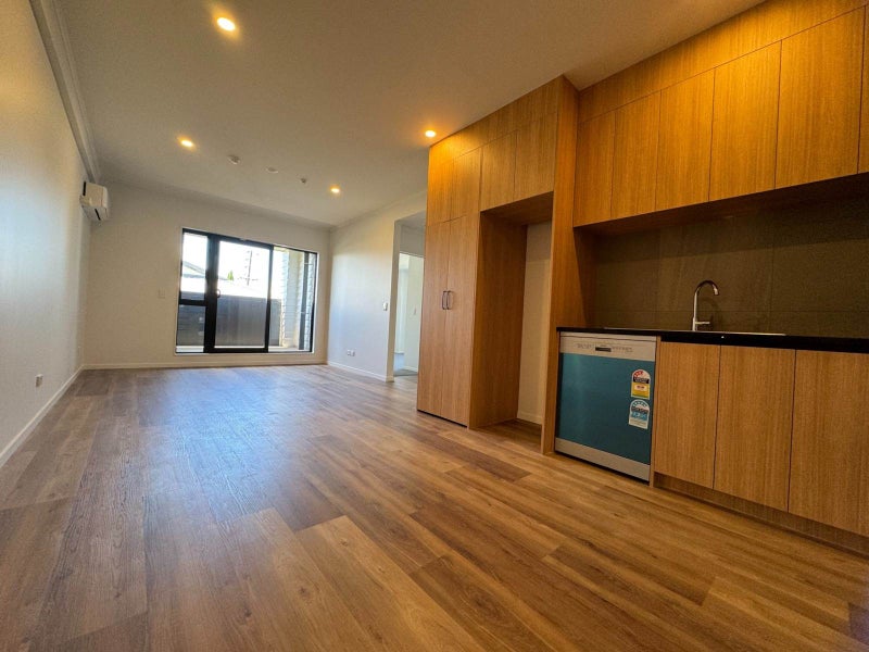 102/48 Clay Works Lane, New Lynn, Auckland - Carousel 1