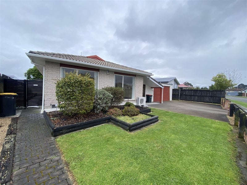 38 Kuaka Crescent, Bromley, Christchurch - Carousel 1