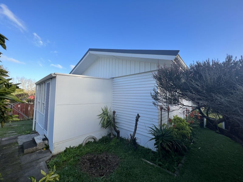 26 Hillview Avenue, New Windsor, Auckland - Carousel 2