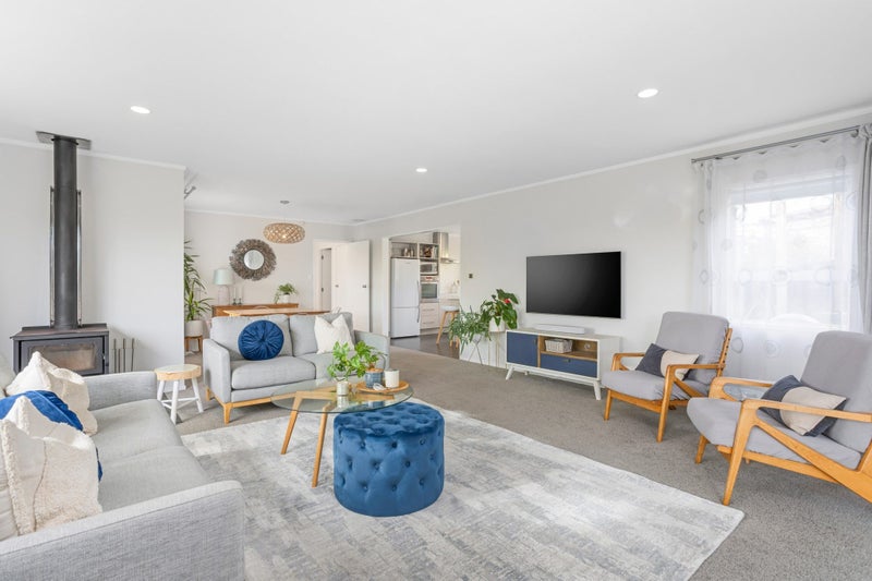 133 Oaktree Avenue, Browns Bay, Auckland - Carousel 2