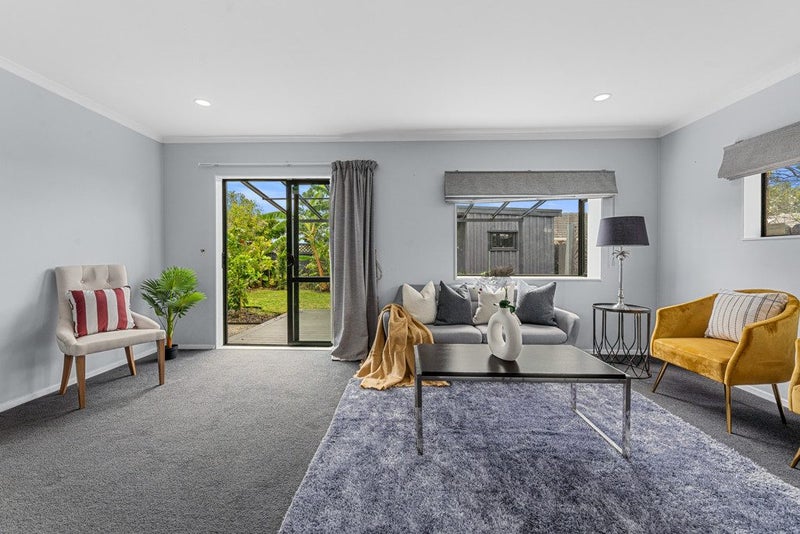 628A Te Atatu Road, Te Atatu Peninsula, Auckland - Carousel 1