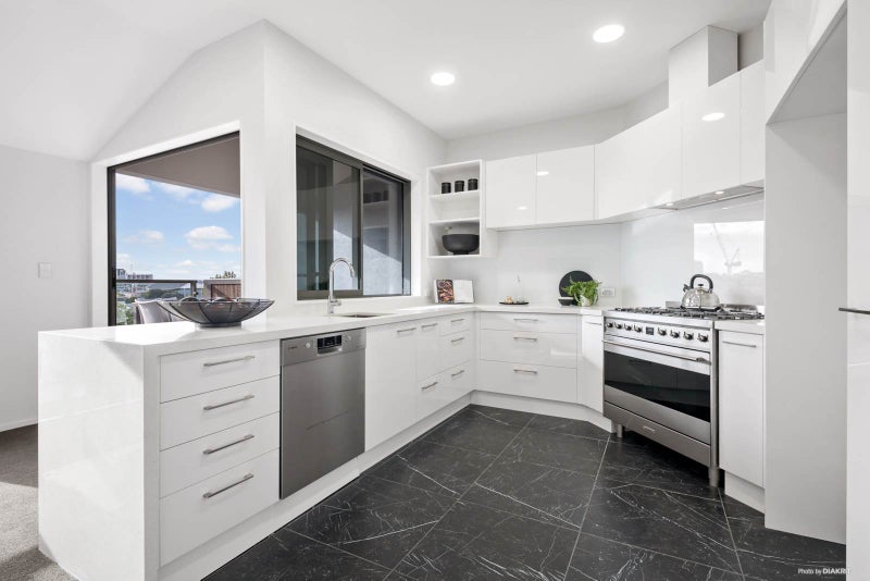 6/12 Balfour Road, Parnell, Auckland - Carousel 2