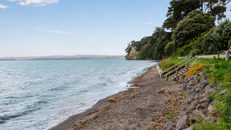 2/200 Mellons Bay Road, Mellons Bay, Auckland - Carousel 18