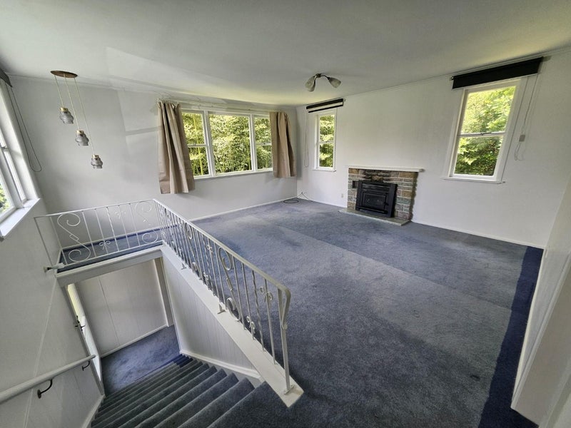 5 Lynwood Road, New Lynn, Auckland - Carousel 1