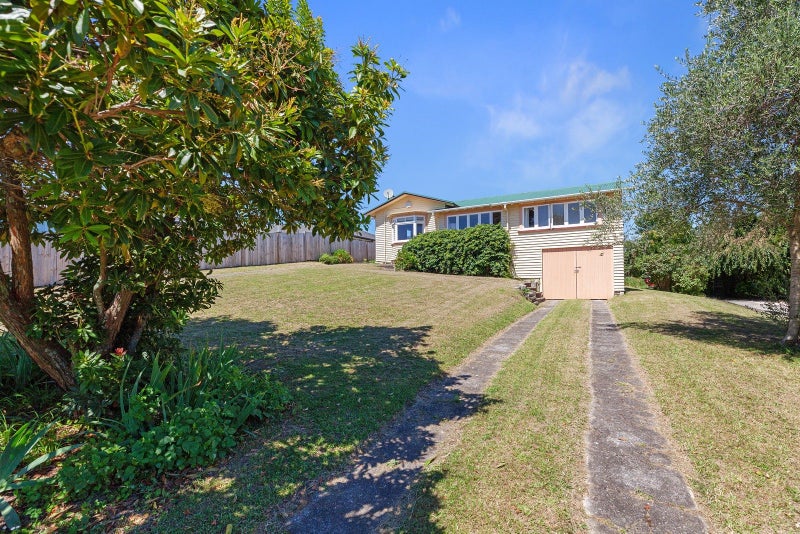 24 Glen Terrace, Te Puke - Carousel 2