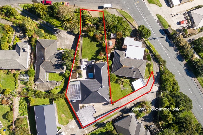 204 Helston Road, Paparangi, Wellington - Carousel 20