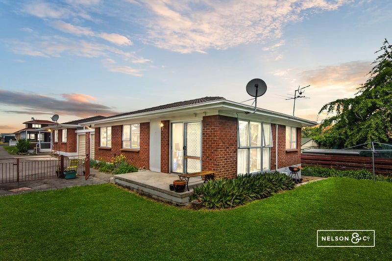 2/10 Mail Avenue, Weymouth, Auckland - Carousel 1