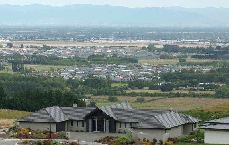 24 Rock Hill Drive, Kennedys Bush, Christchurch - Carousel 1