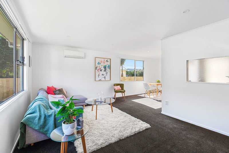 178A Queens Drive, Lyall Bay, Wellington - Carousel 20